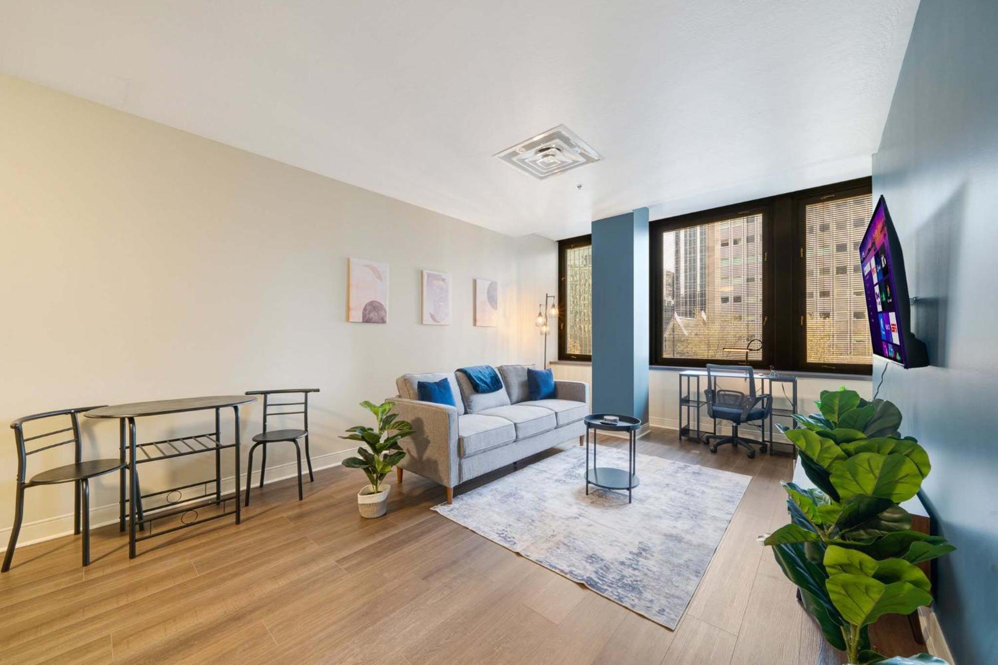 Vibrant Luxury Prime Location 24-7 Onsite Parking Gym Lounge Apartment Pittsburgh Exterior photo